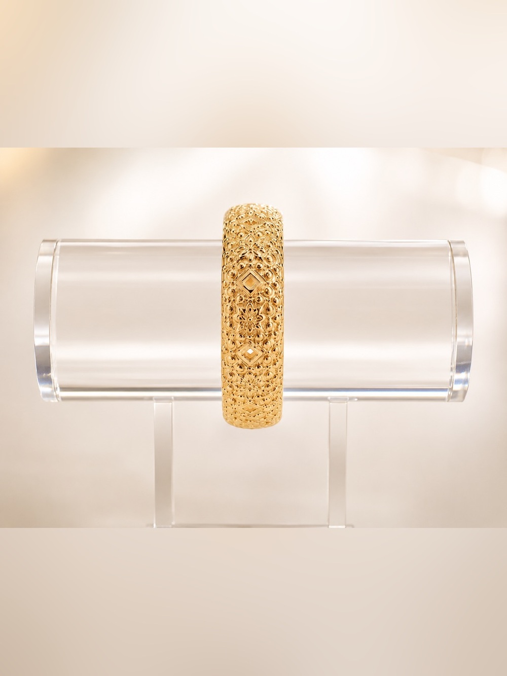 Kendra Scott Gold Harper Cuff Bracelet Textured Engraved Bangle Stackable Gift - Picture 3 of 4